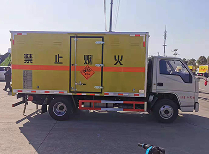 靖江爆破器材运输车
